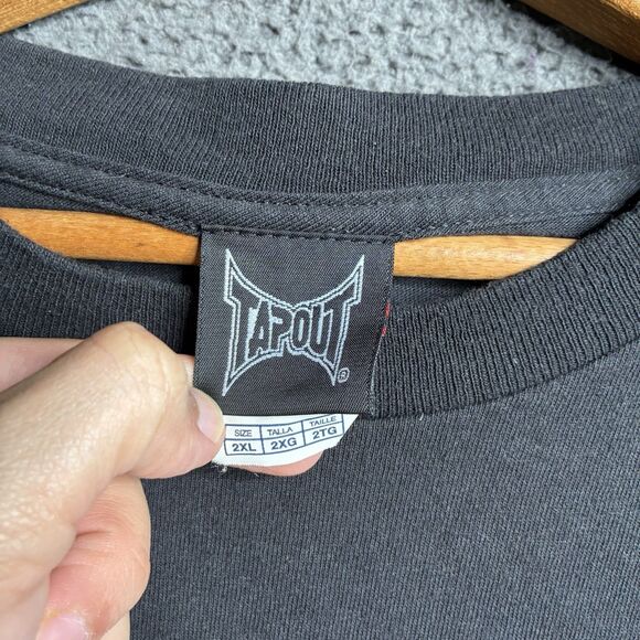 Vintage Tapout Men's Black Short Sleeve T-Shirt UFC MMA BJJ Size 2XL Skull Cyber - Picture 3 of 8